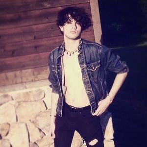 Meet your Posher, Jay